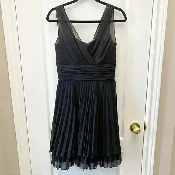 Selina Studio Little Black Dress Sheer Pleated Flowy Sleeveless LBD Size 4 NWT - Picture 4 of 16